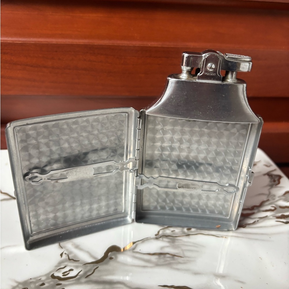 RONSON CHROME COMBINATION CIGARETTE LIGHTER AND CASE VTG